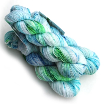 MIRELLA - on the pond