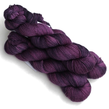 SELENA  4ply - dark grape