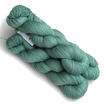 SELENA  4ply - sage