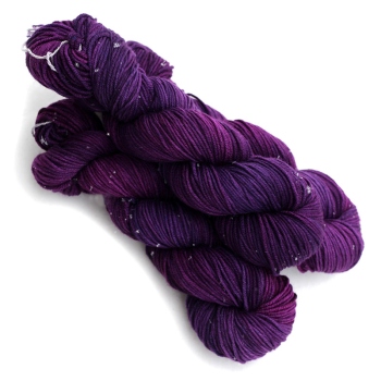 AMELIA - dark grapes