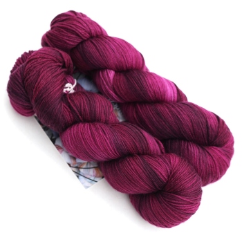 MIRELLA - ciemne dalie