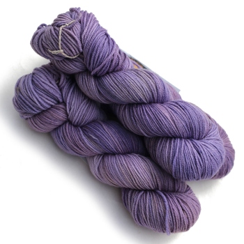 AMELIA - lavender cappuccino